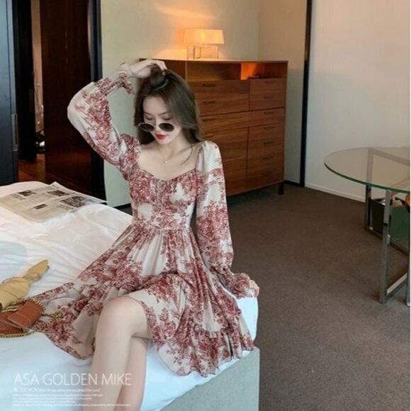 BEIGE FRENCH VINTAGE FLORAL DRESS - Picture 2 of 16